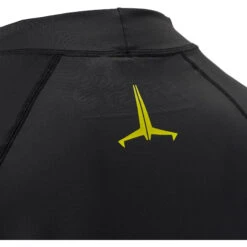 Musto Insignia UV Fast Dry Rash Guard - Black -Wetsuit Specialty Store 2020 Musto Insignia Fast Dry Long Sleeve Rash Guard 80901 991 3